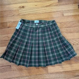 NWT ARITZIA WILFRED JULIET SKIRT
